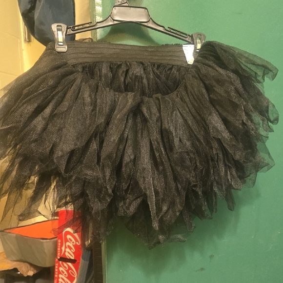 Spirit Black Tulle Neck Accessory - Picture 6 of 7